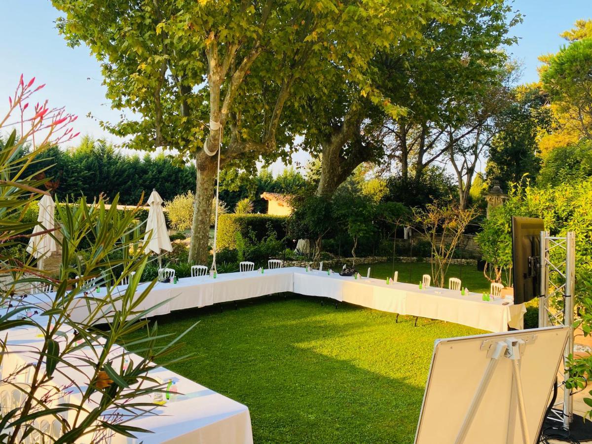 Mas De Capelou Bed & Breakfast Avignon Exterior foto