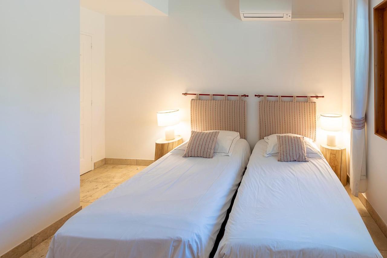 Mas De Capelou Bed & Breakfast Avignon Exterior foto
