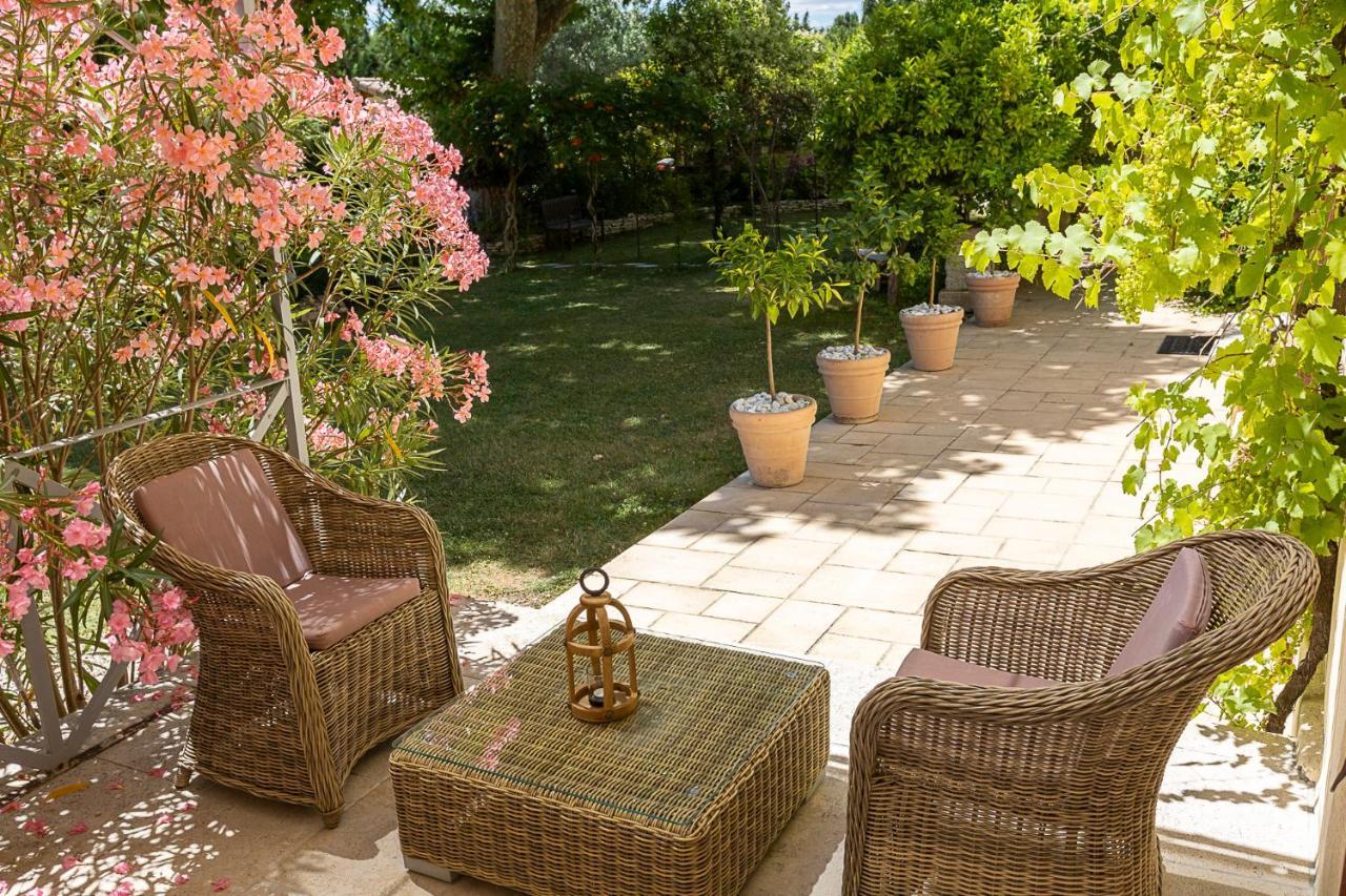 Mas De Capelou Bed & Breakfast Avignon Exterior foto